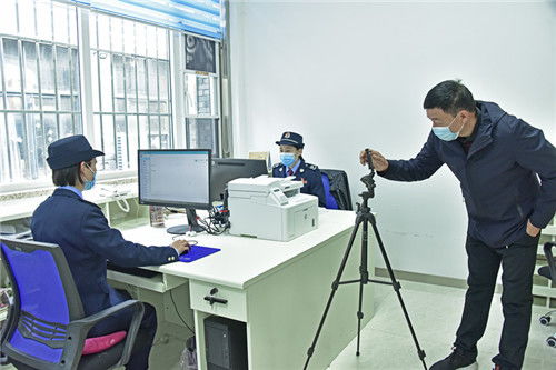 欒川縣稅務(wù)局 觸云宣傳顯便利，數(shù)據(jù)搭橋助復工